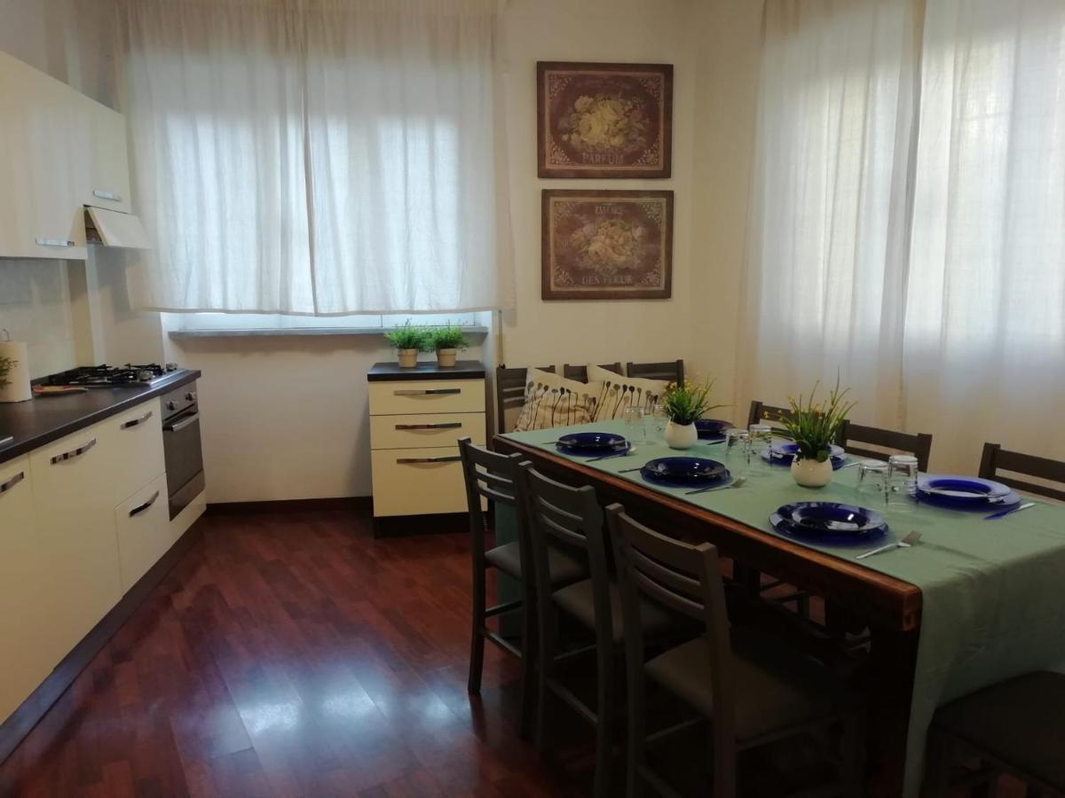 Saint Peter Vatican City Large Apartment Barbara Casa Vacanza Rom Eksteriør billede